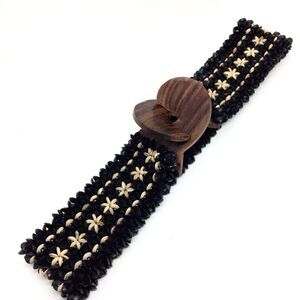 Boho Stretch Belt Wood Coconut Bead Frangipani Buckle Black Cream Small Medium